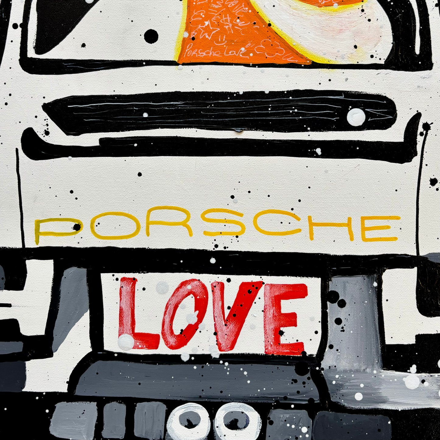 Snoopy likes Porsche