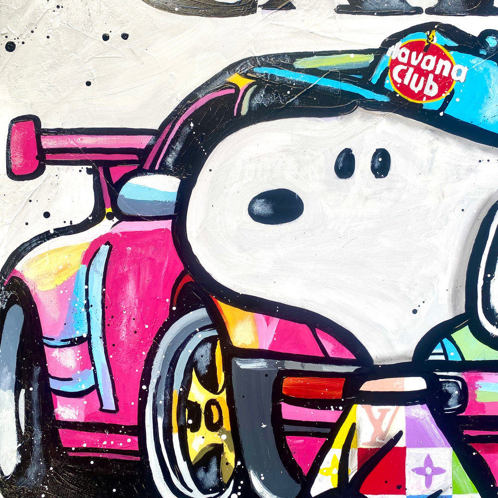 Snoopy plays golf next to Porsche